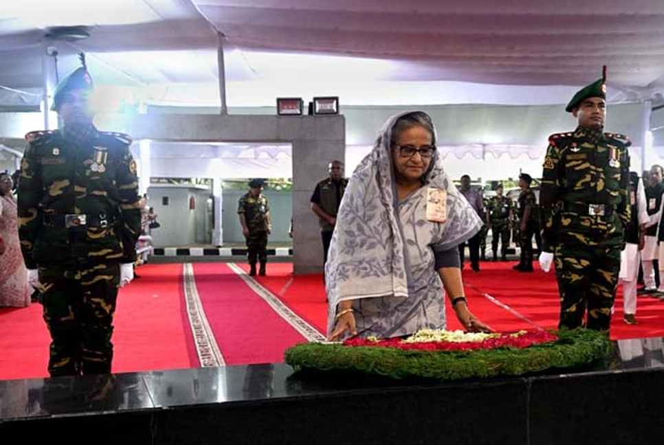 PM pays homage to Bangabandhu on historic Six-Point Day