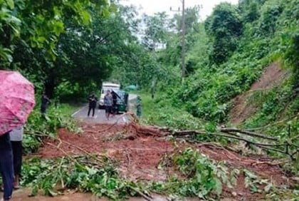 600 tourists stuck in Sajek due to flash floods