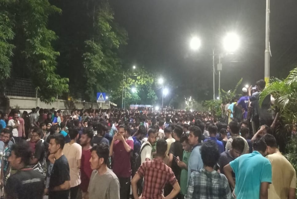 Campuses erupt in late night protests over PM's remarks on quota reform