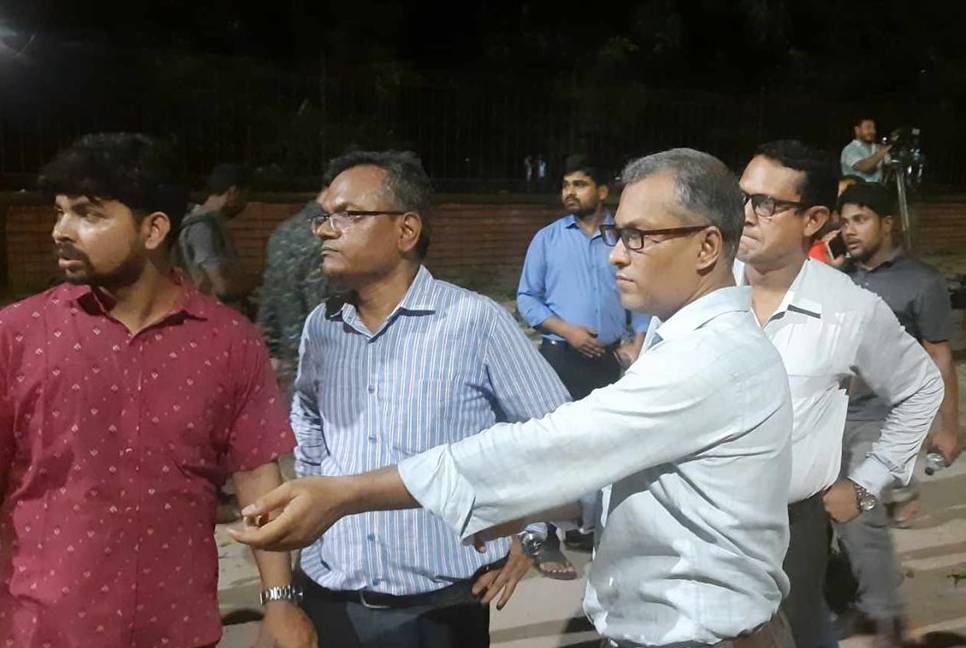 Teachers mediating between 'warring parties' at DU