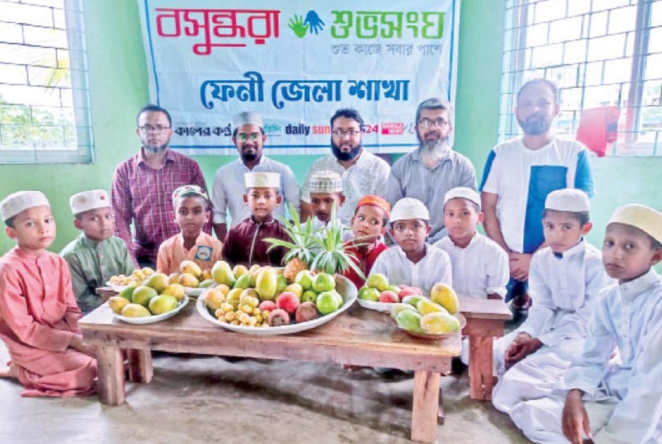 Fruit festival for orphaned children