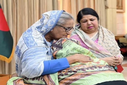 PM consoles family members of people killed in violence, provides financial assistances


