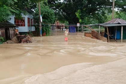 Nearly 1.8m people affected by flood in 6 districts