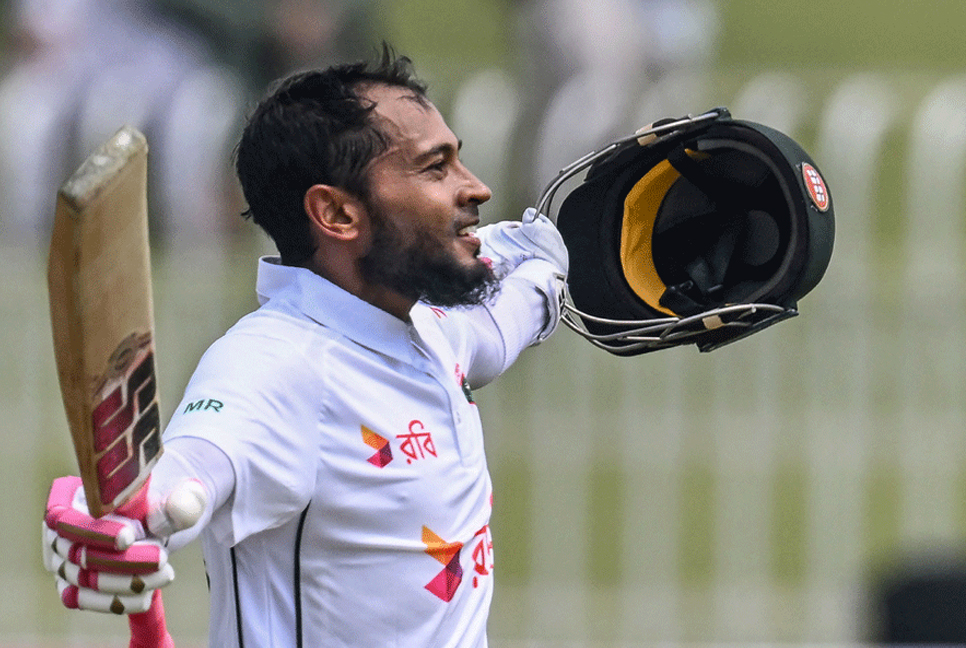 Ton-up Mushfiq drives Bangladesh to 427-6 in first Test