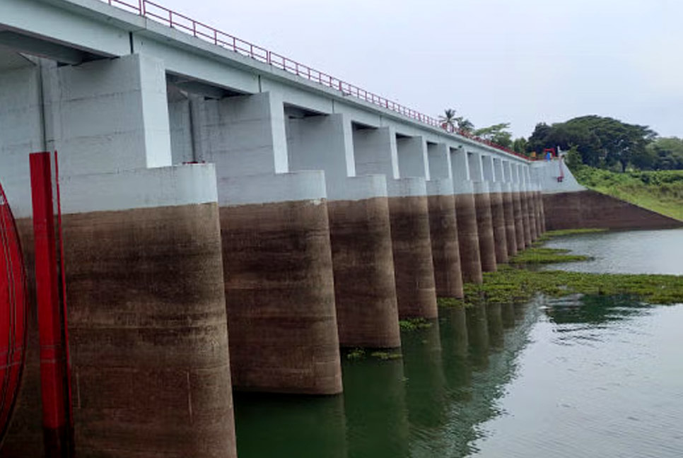 16 gates of Kaptai dam to be opened tonight 