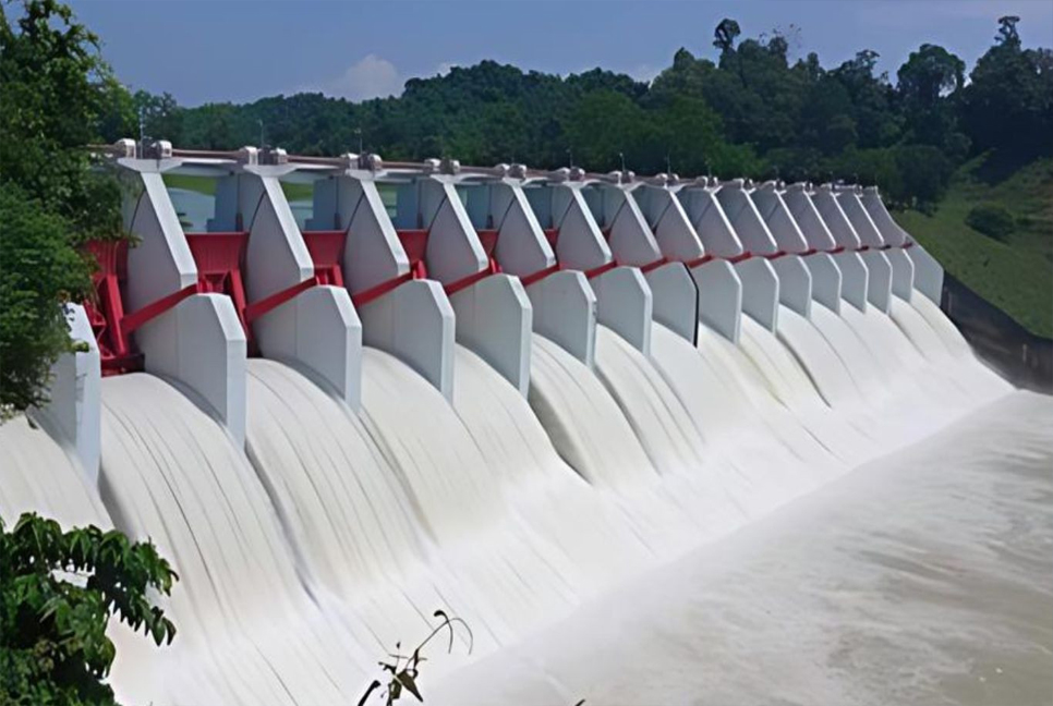 16 gates of Kaptai Hydropower Plant opened as water levels cross danger mark