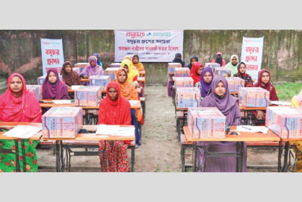 60 disadvantaged women stitch their fate with needles, threads