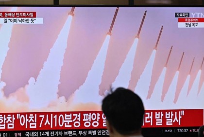 N Korea fires ballistic missiles off Korean Peninsula  