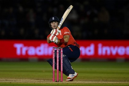 Livingstone and Bethell star as England level T20I series