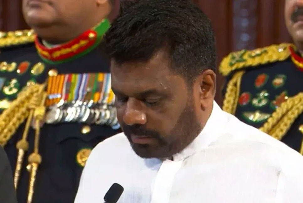 Sri Lankan leftist president sworn in