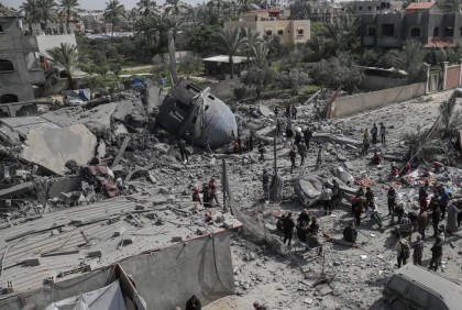 Israeli attack on Gaza mosque, 21 died