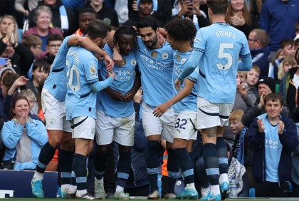 Manchester City See off Fulham as Kovacic and Daku Seals the Deal for City