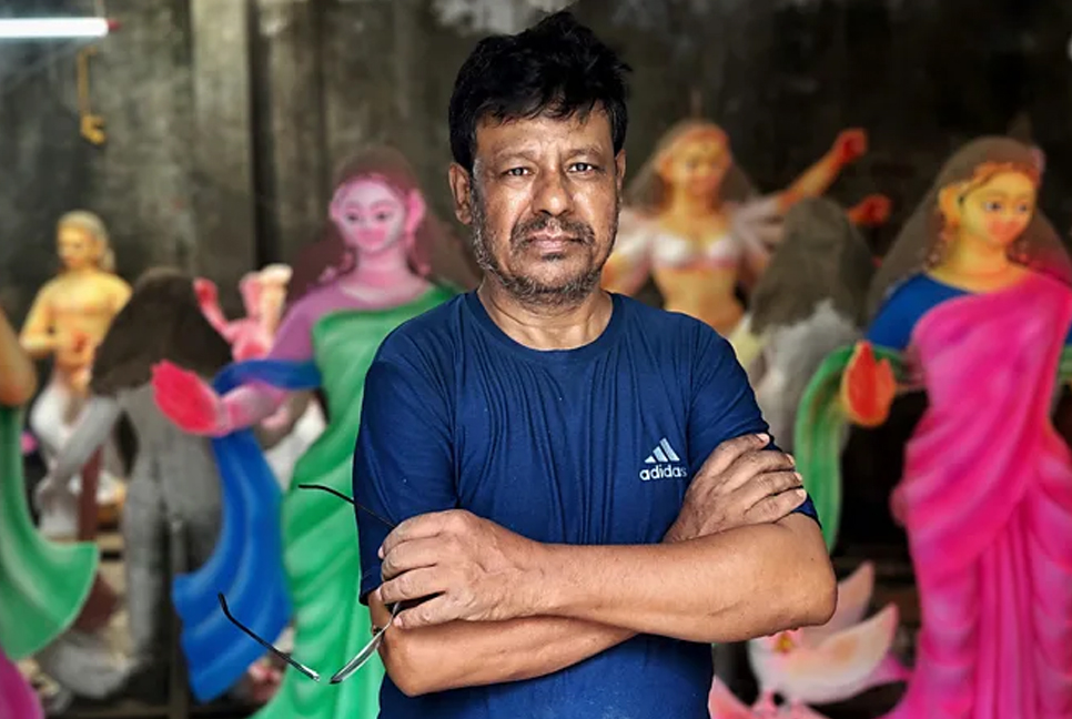 Bangladesh’s devoted idol makers
