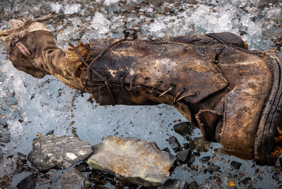 More clues in 100-year-old Mount Everest mystery revealed as 'Irvine's foot found'

