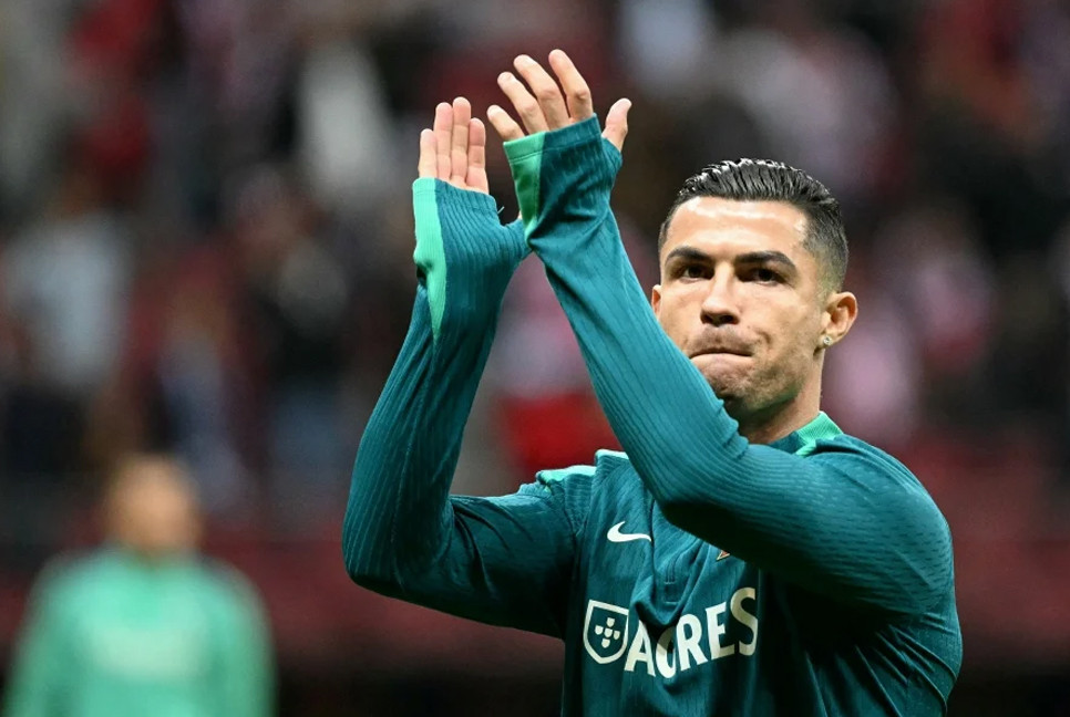 'Unique' Ronaldo an example to everyone: Martinez