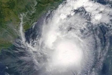 Cyclone Dana expected to make landfall on Thursday