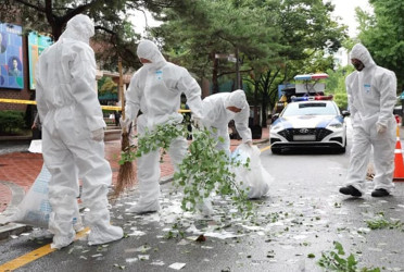 N. Korean trash balloon lands in Seoul's presidential compound