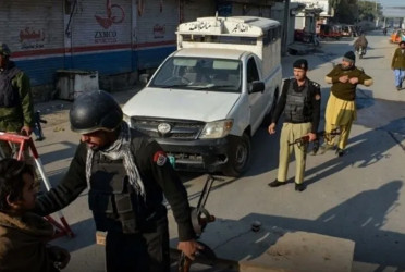 10 police reportedly killed in Pakistan as Taliban claims responsibility