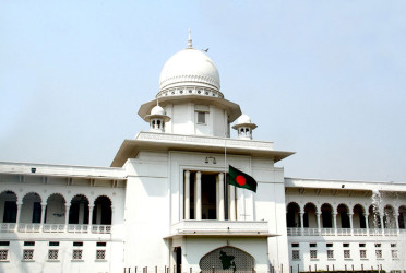 HC questions legality of Presidential authority over lower courts