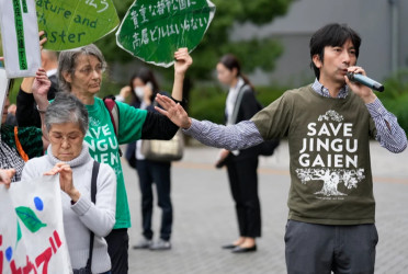 Tokyo park faces environmental protests over cutting trees