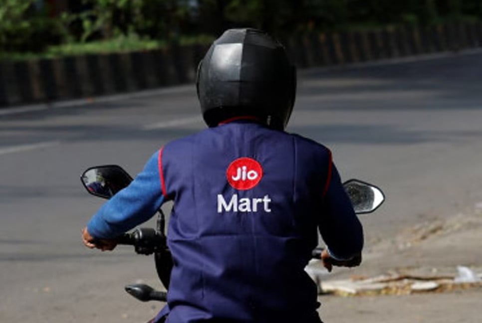 Billionaire Ambani's Reliance plays catch-up to ride India quick commerce wave