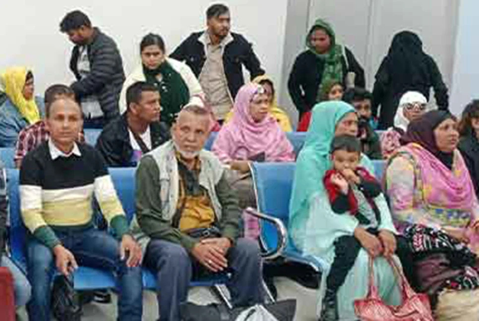 Another 36 expatriates returned home from Lebanon