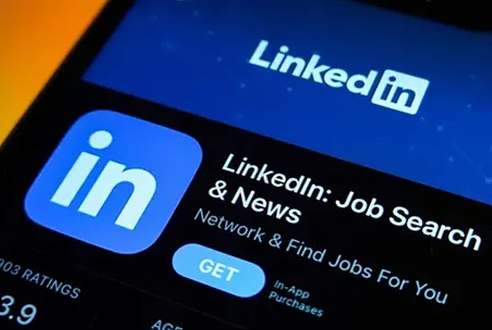 LinkedIn launches AI Hiring Assistant