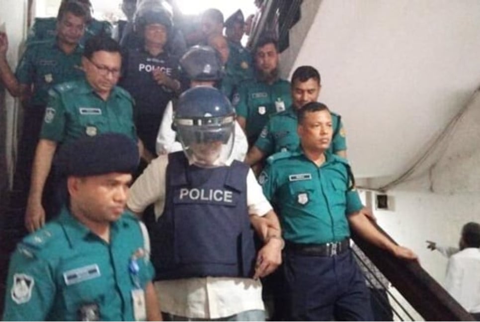 8 including 4 ex-ministers remanded in different cases