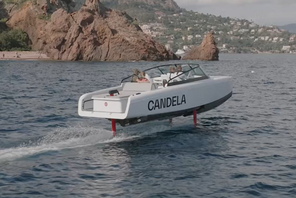 P-12, electric ferry that glides over water