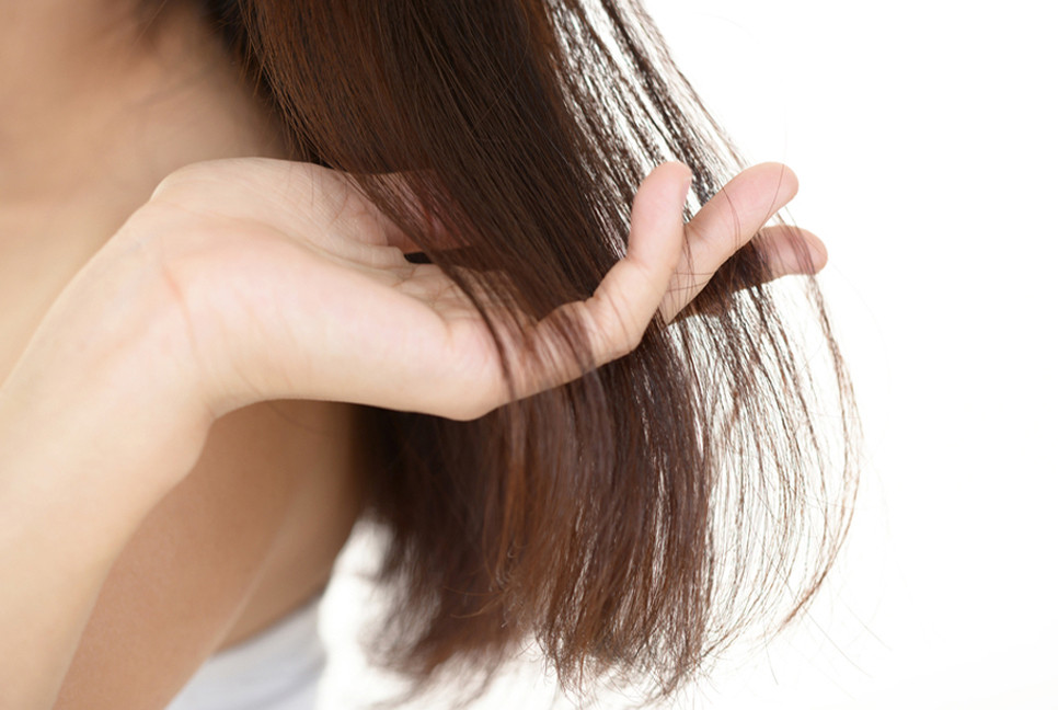 Can a kitchen essential help tame frizzy hair?