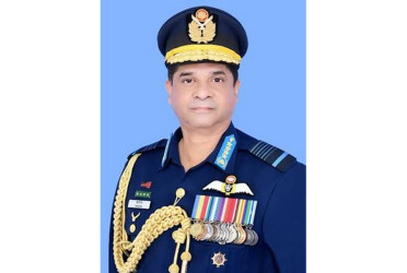 Air chief off to China on 9-day visit