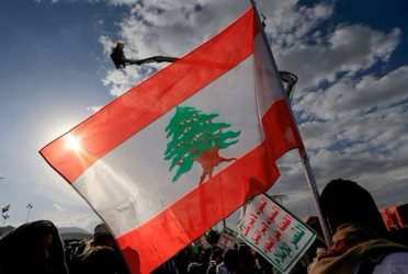 Israeli military condemns soldiers for burning Lebanese flag