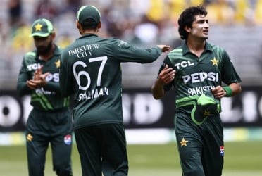 Pakistan win first ODI series in Australia in 22 years