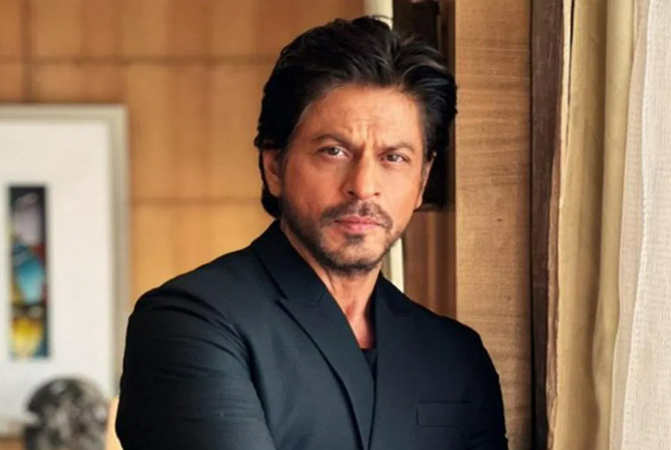 Death threat to SRK: Mumbai police arrest lawyer