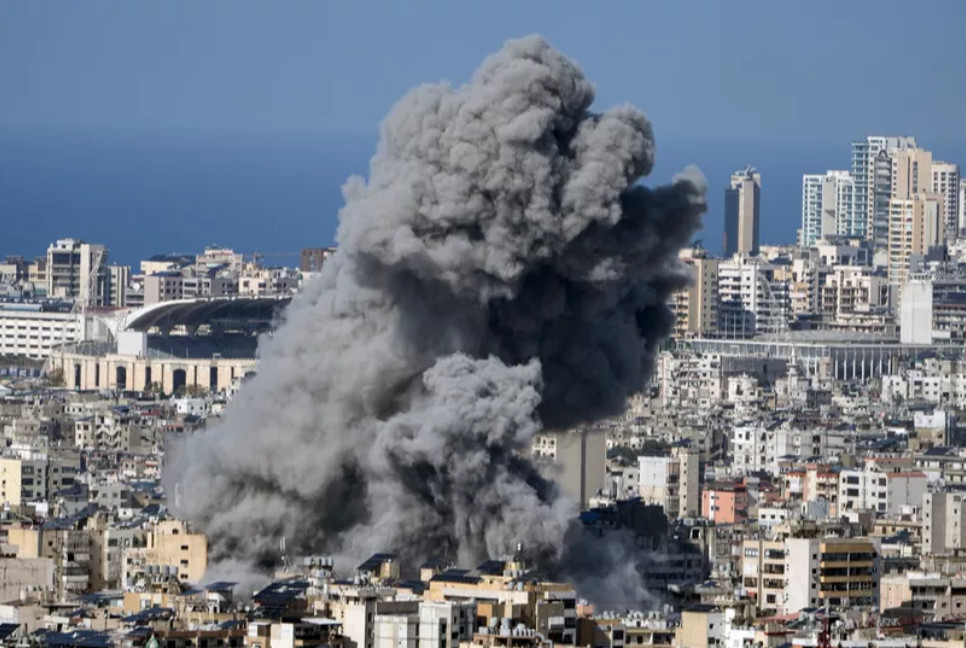 Israeli strikes kill 14 Palestinians in Gaza