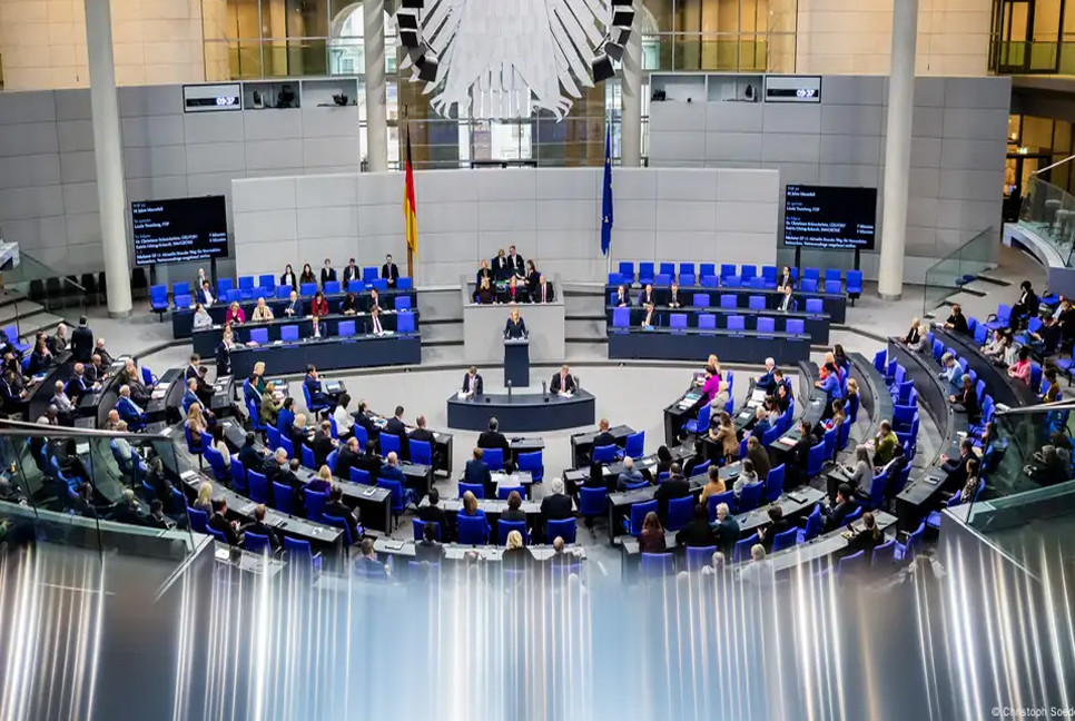 German parliamentary leaders propose to hold February 23 election