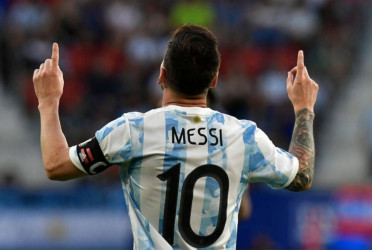 Paraguay bans Messi and Argentina jerseys for upcoming clash