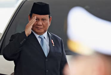 Indonesian president starts U.S. visit with call to Trump ahead of Biden meeting