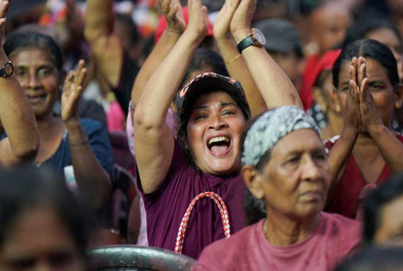 Sri Lankans to vote for change, rejecting dynastic politics