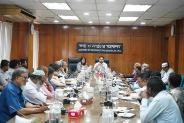 There's no govt pressure on media: Nahid Islam