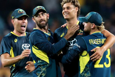 Australia beat Pakistan by 13 runs in second T20I