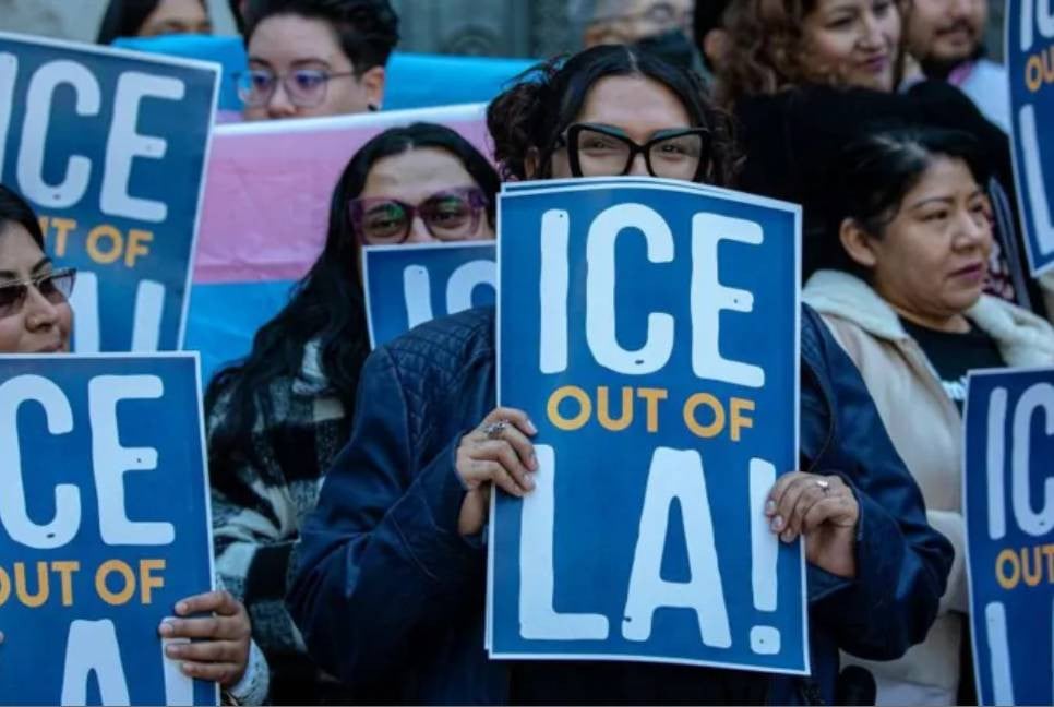 Los Angeles announces itself an immigration 'sanctuary'