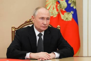 Putin hints at strikes on West in 'global' Ukraine war