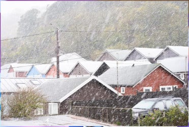 Storm Bert wreaks havoc across UK-Ireland with heavy rain, snow