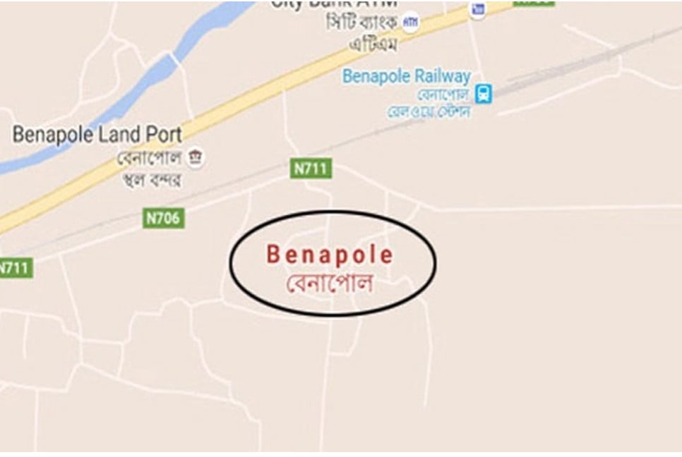 Indefinite transport strike in Benapole reaches day 2