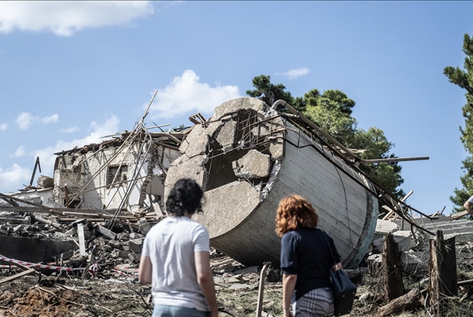 More than 8,000 homes destroyed in northern Israel