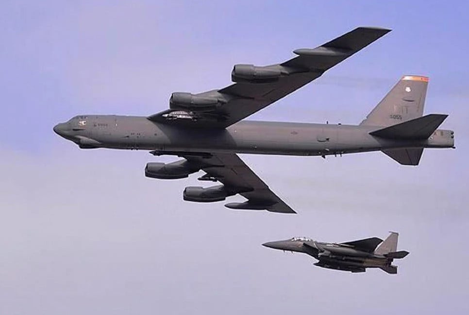 Russian jets intercept US bombers near Kaliningrad