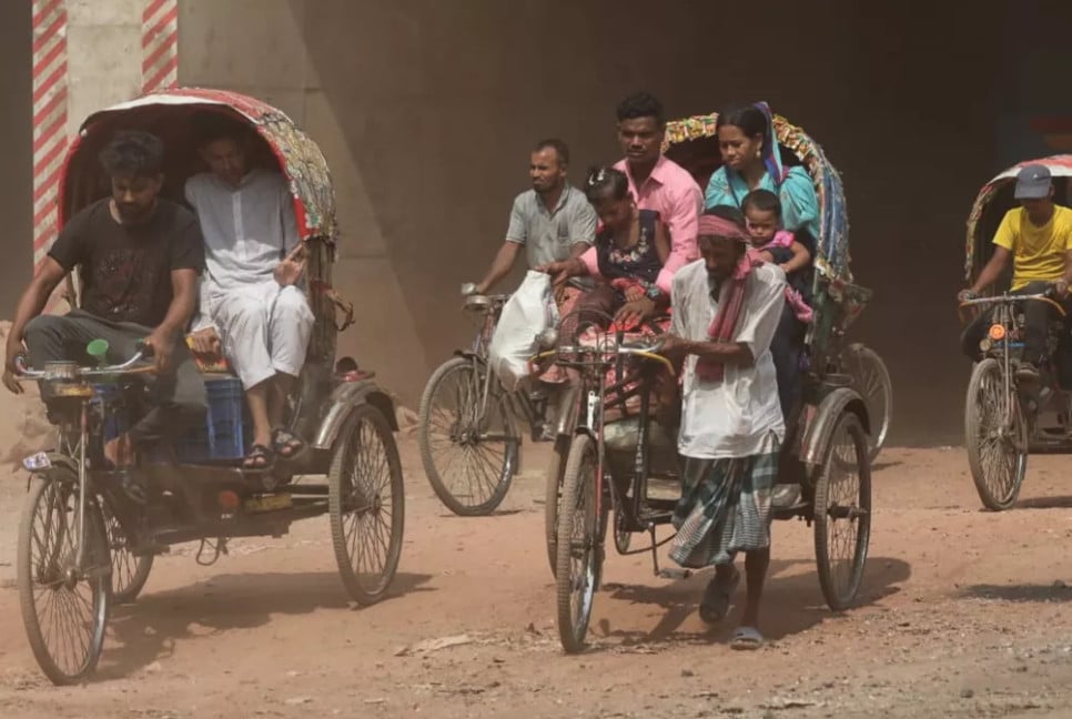 Dhaka’s air quality ‘unhealthy’ this morning