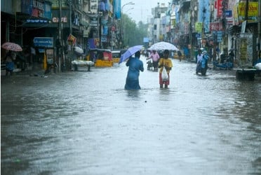 Schools closed in India as severe storm nears Tamil Nadu coast