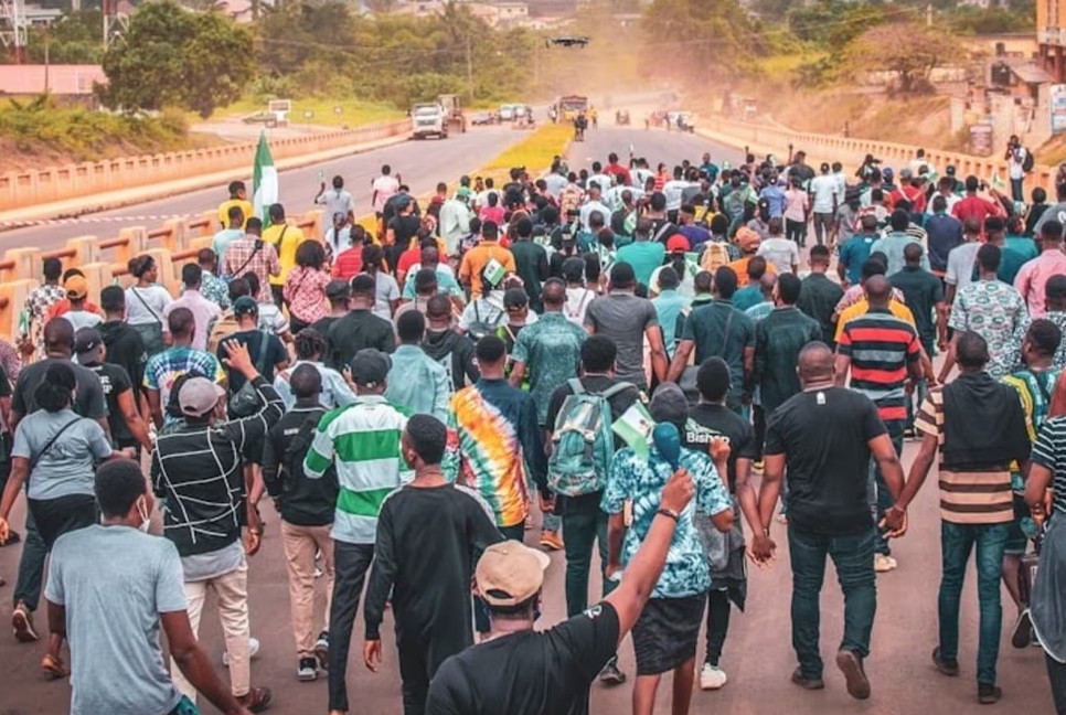 Over 100 killed in clashes at football match in Guinea